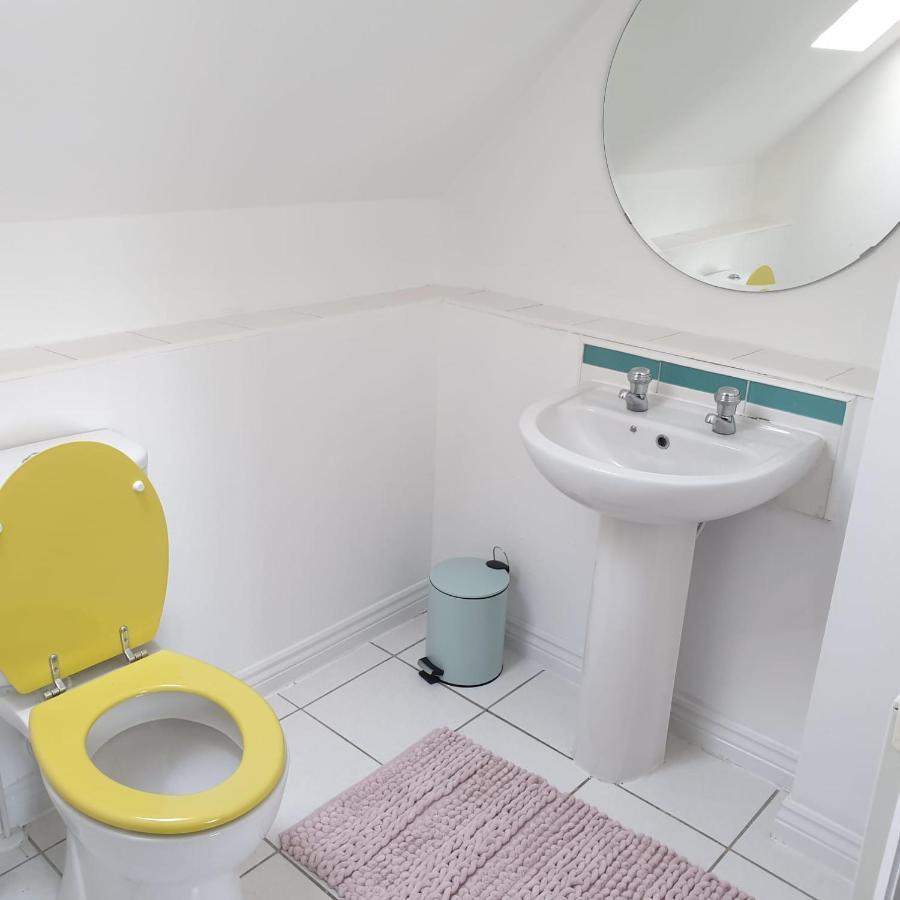 Queens Rooms, A Perfect Stay, Next To Shopping Parks And Central Manchester Exterior foto